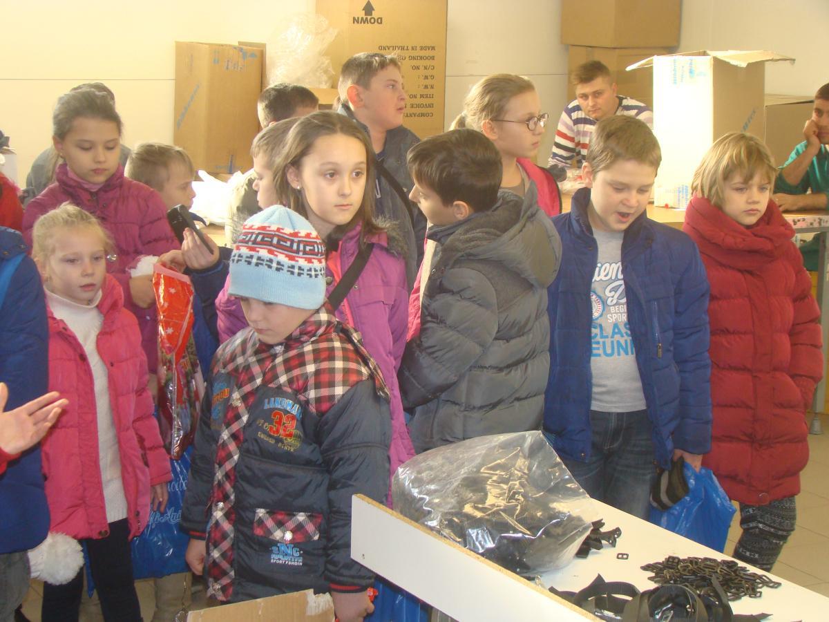 La Fabrica de confectii Jade Fashion din parohie!